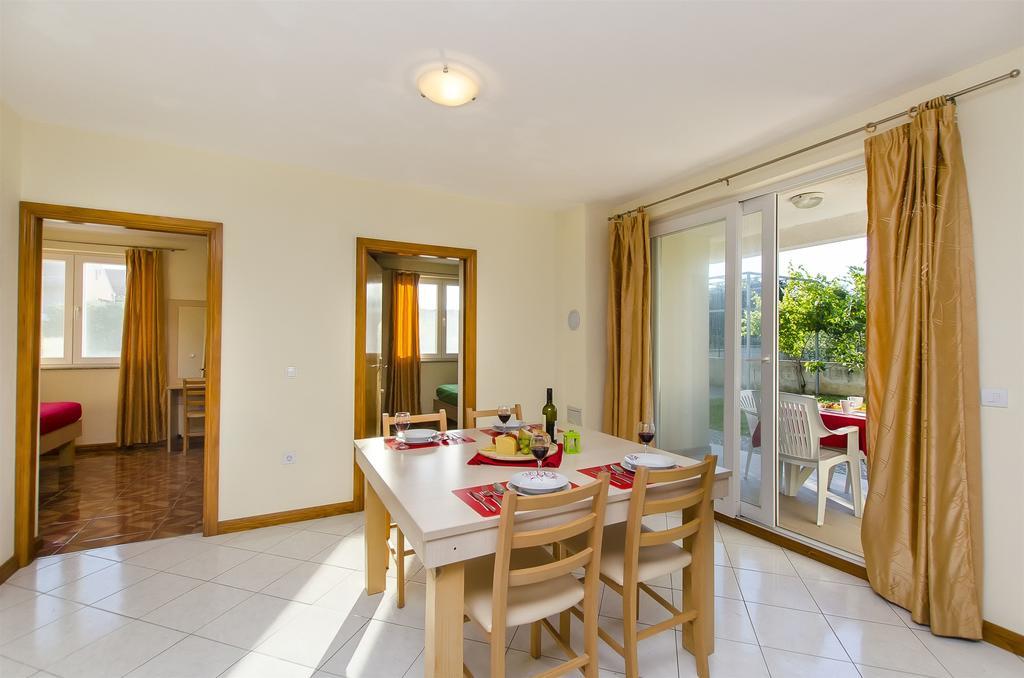 Apartments Glavan Privlaka  Oda fotoğraf